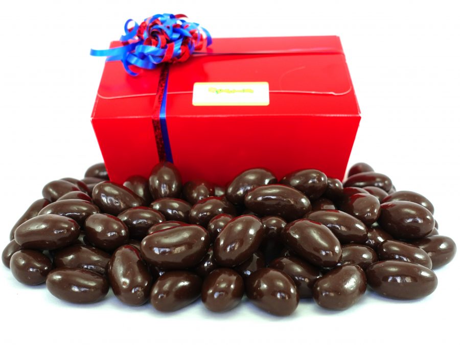 Dark chocolate brazil box